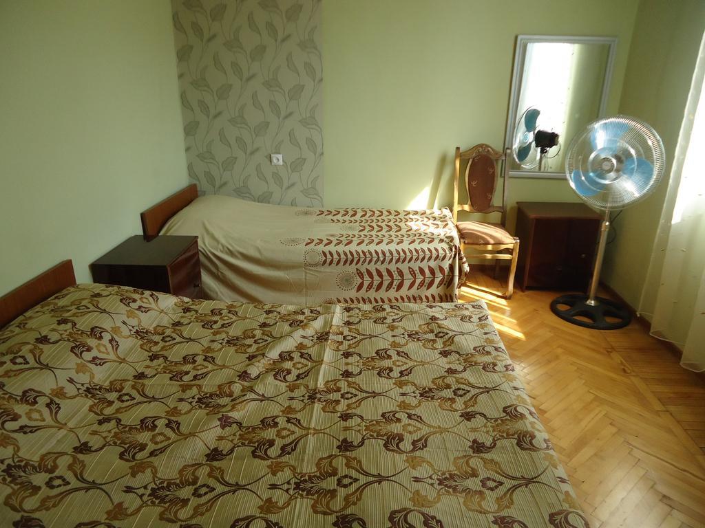 Guest House Lviv Грузия 쿠타이시 외부 사진