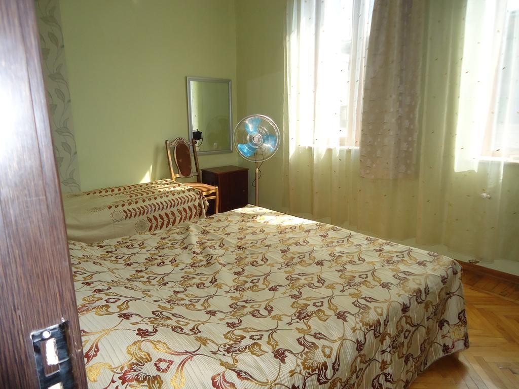 Guest House Lviv Грузия 쿠타이시 외부 사진